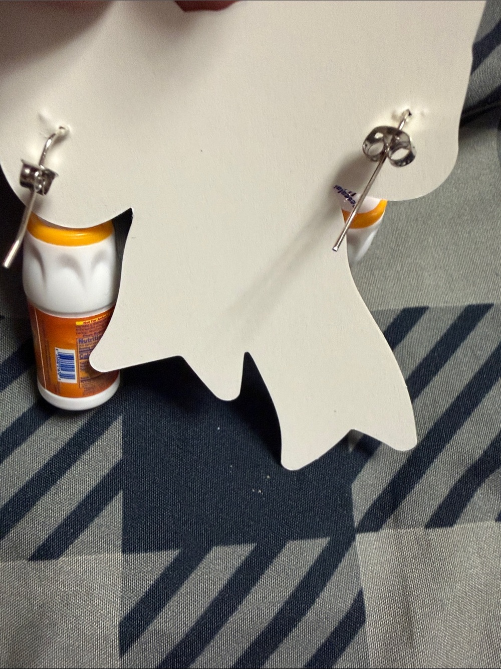 Arm & Hammer Baking Soda Bottle Earrings -have some weight - Picture 3 of 3